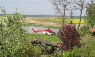 Ein Hubschrauber in Steudach